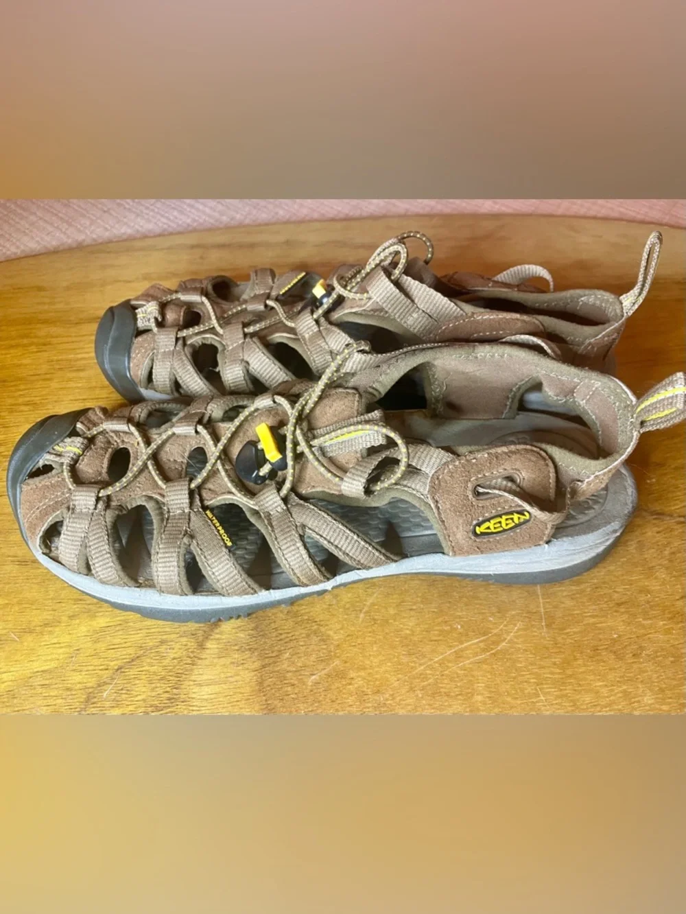 Keen Whisper Size 10 Waterproof Sport Sandals - Hiking Outdoor Comfort